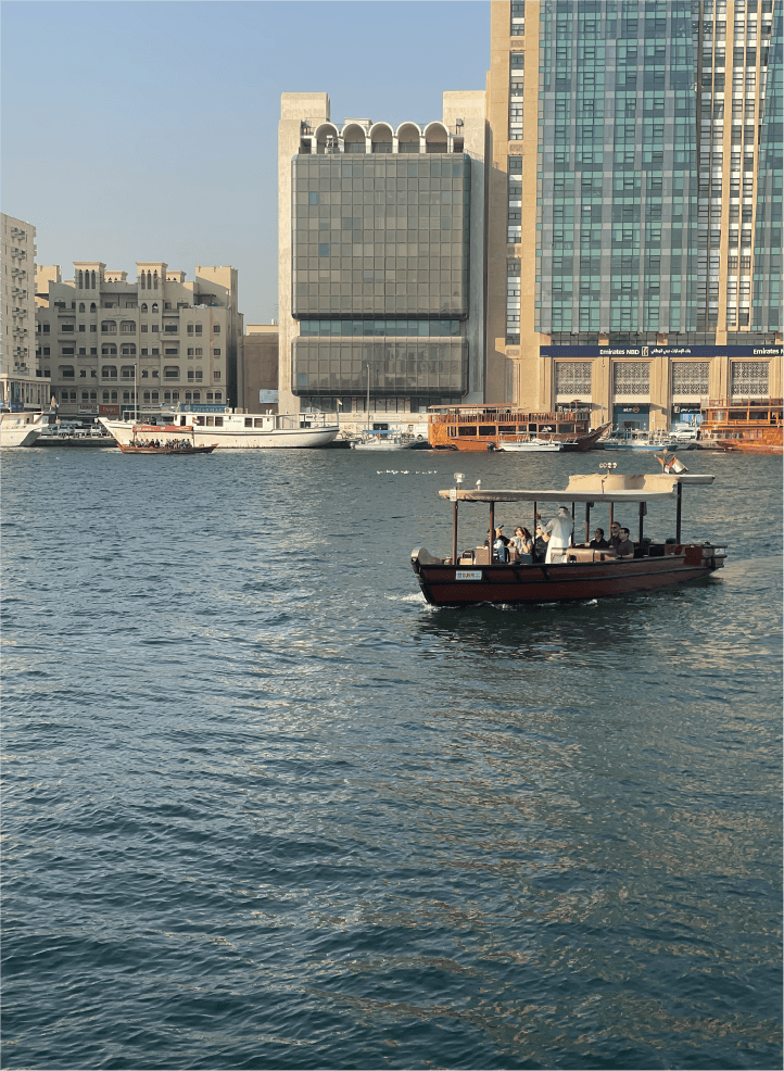 Exploring Abra’s cultural landmarks on a heritage tour|Historical trip to Abra exploring Northern Arabian culture|Trip to Abra region for a deep cultural experience|Culture tour group visiting ancient sites in Abra|Cultural heritage site in Abra visited d