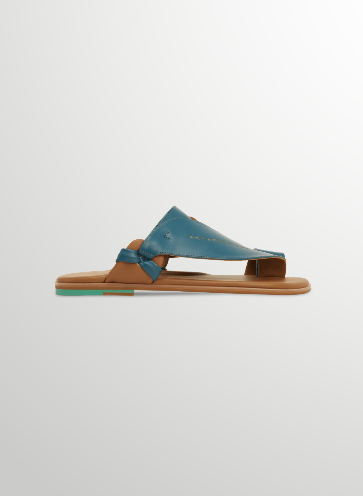 Athaar Tamashee cow leather footwear|Athaar Arabic sandals comfortable men|Story of Athaar Leather sandals classic men|Details Images of Athaar elegant mens sandals|صندل تماشي عثاءر رجالي صيفي أنيق ومريح جلد البقر عالي الجودة|Athaar elegant mens sandals