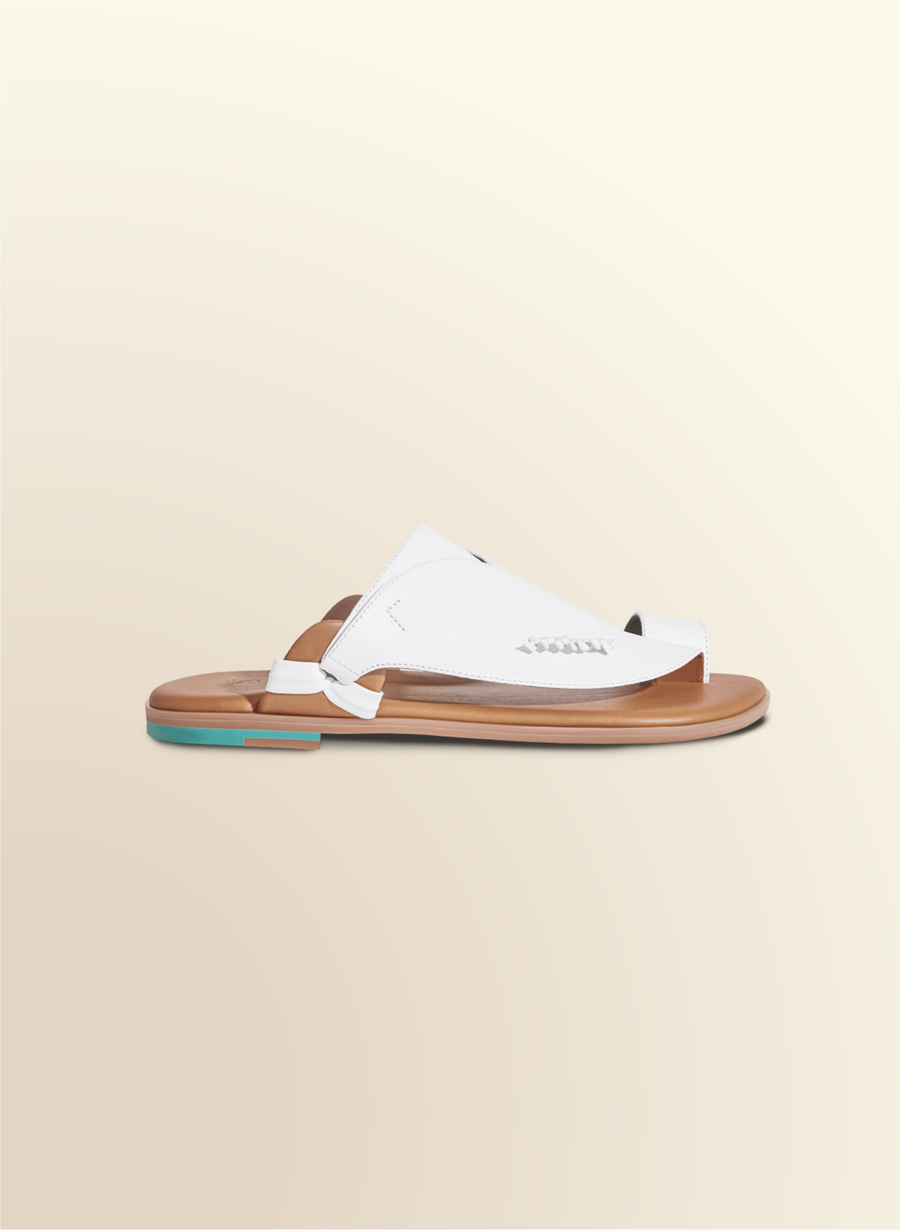 M.SE | White