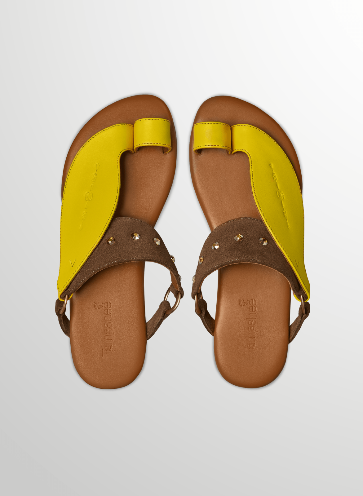 Tamashee Samh Sandals modern women sandals in UAE|Tamashee Samh Sandals trendy leather Arabic sandals|Tamashee Samh Sandals lightweight women sandals|Tamashee Samh Sandals casual flat sandals for women|Detail of |Tamashee Talaheeq Sandals soft leather wom