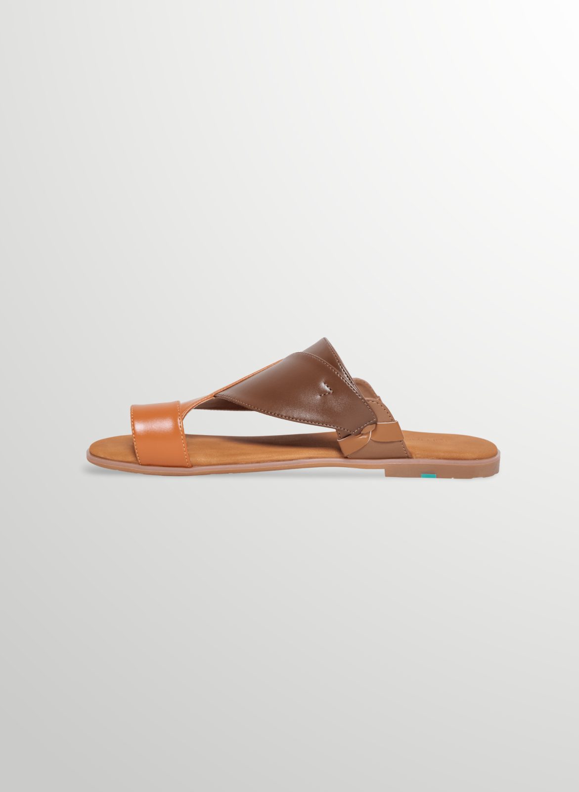 Baseet|Tamashee Arabic style sandals|Detail image of |Story of |Premium leather sandals UAE|Cow leather sandals for men|Story of Baseet |Detail Images of Baseet |Baseet casual Arabic sandals|Baseet |Baseet |Baseet