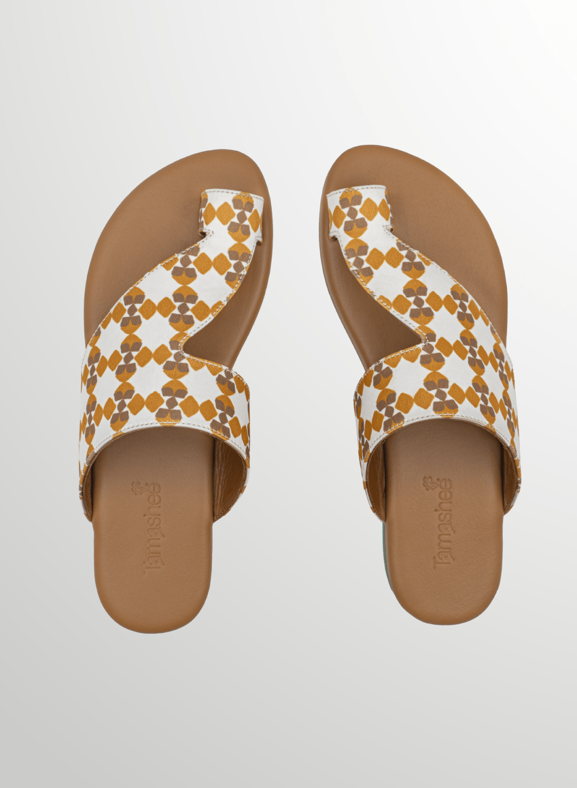 Tamashee Gallaaby Arabic Sandals Women Flat Leather|Gallaaby leather sandals|Story of Gallaaby Sandals for women|Tamashee Gallaaby Flat Sandals Women Leather Arabic|Detail images of Summer Leather Women Sandals|Tamashee Gallaaby Women Sandals Stylish Flat