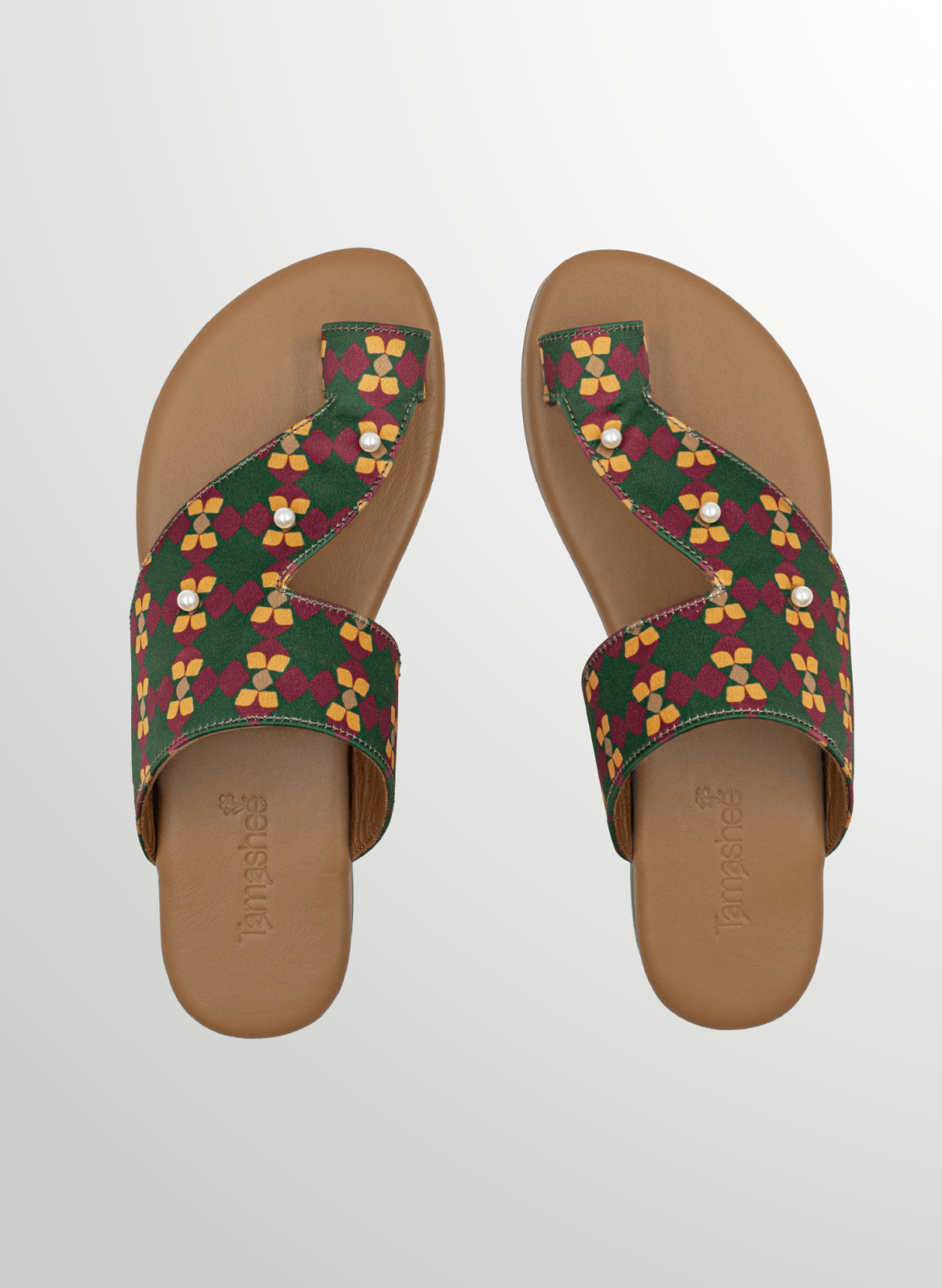 Tamashee Talaheeq Sandals elegant breathable leather sandals|Story of Hsbaah|Tamashee Hsbaah Sandals soft stylish women sandals|Detail Images of Hsbaah|Tamashee Hsbaah Sandals trendy women Arabic flat sandals