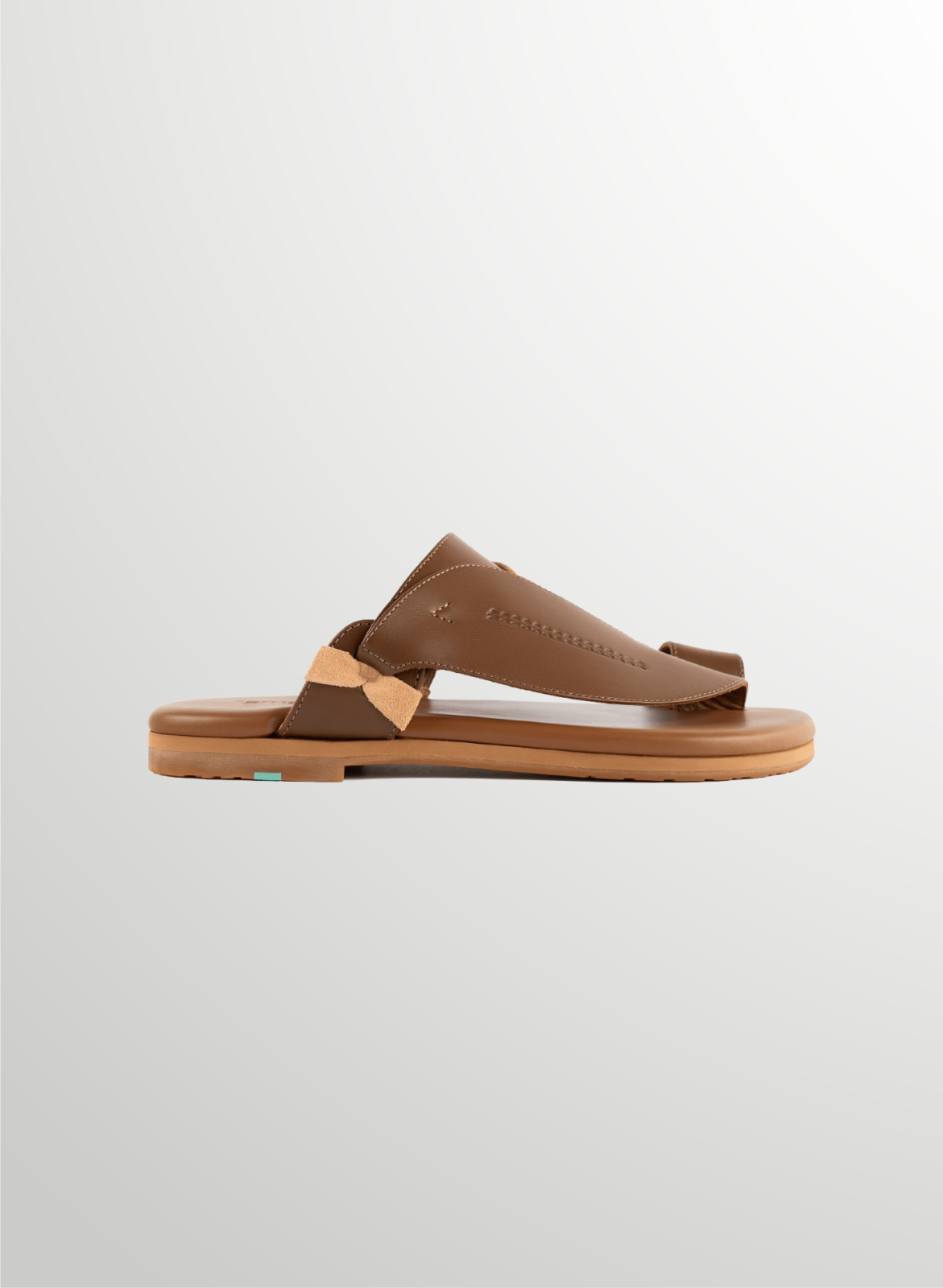 Gerab Arabic Sandals For Men At Tamashee|Gerab Flat Sandals for Men Premium Leather Sandals|Gerab Arabic Sandals for men at Tamashee|Side View of Arabic Sandals for Men|صندل رجالي جلد طبيعي يوفر الراحة والثبات طوال اليوم|Detail Information With image Abou