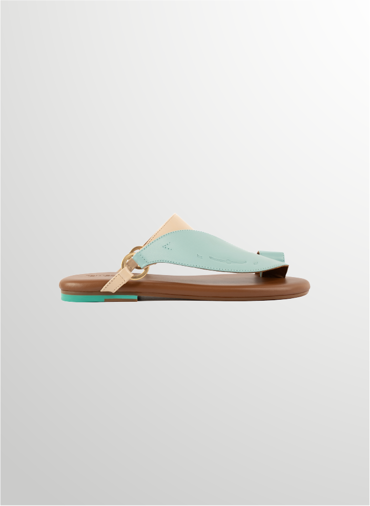 Side View of Ibzem Women Sandals|Women Sandals Elegant Leather Flat Arabic Sandals Comfort Fit|TraditionalStyle Ibzeem Sandals for women|Iron matte gold ring of|Upper View of Traditional Arabic Style Sandals|Detail Information of Ibzeem Cow Leather sandal