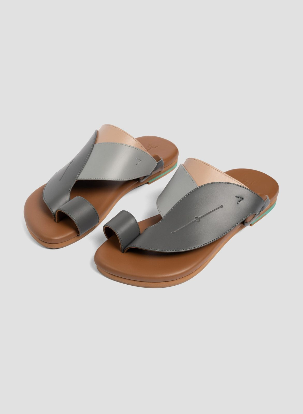 Side view of Yaseer Men sandals|Man Wear |Front view of Yaseer Arabic Sandals for Men|Side view of Yaseer Sandals for Men|Yaseer |Yaseer sandals for men Specifications|The Inspiration about Yaseer Arabic Sandals|Yaseer Arabic sandals cow leather mens sand