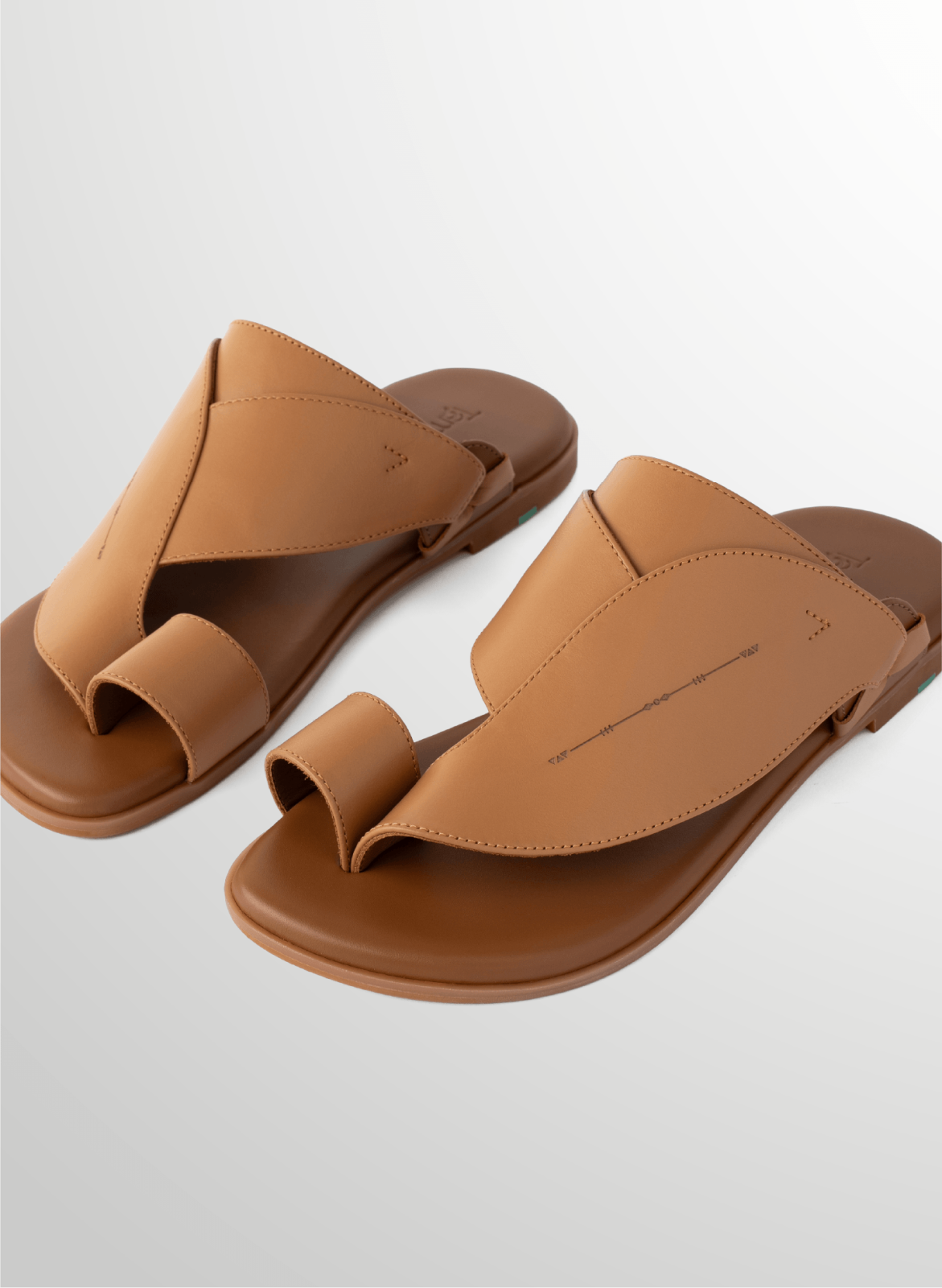 Cow Leather Ring of Sadr Arabic Sandals|صندل تماشي بخامة عالية الجودة وتصميم عملي|Traditional Sadr Arabic sandals for men|Side View of Sadr Arabic Sandals for Men|Upper View of Sadr Men Arabic Sandals|Detail Information of Genune Cow Leather|Inspiration o