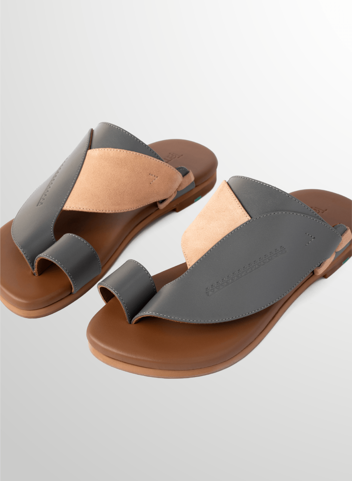 Side View of mens sandals modern Arabic style|Tams Arabic Sandals for Men Luxury Leather Sandals|Tams Traditional Arabic Sandals for men|Stylish Tamashee Arabic Sandals for Men|صنادل رجالي بتصميم عصري يناسب الإطلالات الكاجوال|Detail Information of Arabic 