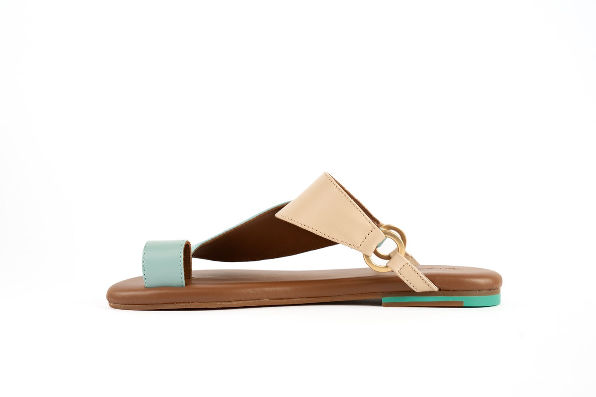Side View of Ibzem Women Sandals|Women Sandals Elegant Leather Flat Arabic Sandals Comfort Fit|TraditionalStyle Ibzeem Sandals for women|Iron matte gold ring of|Upper View of Traditional Arabic Style Sandals|Detail Information of Ibzeem Cow Leather sandal