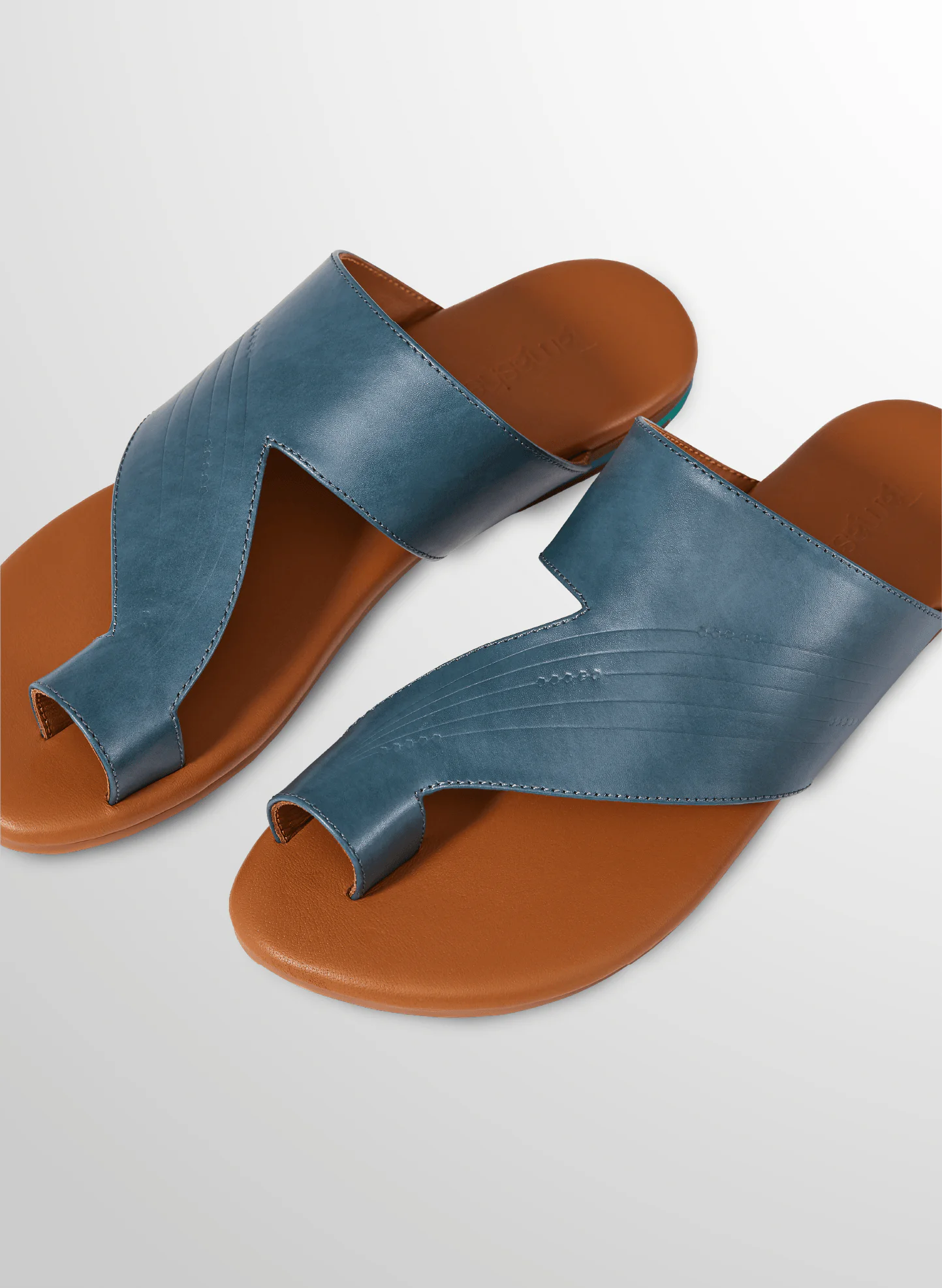 Yerz Sandals trendy UAE women Arabic sandals