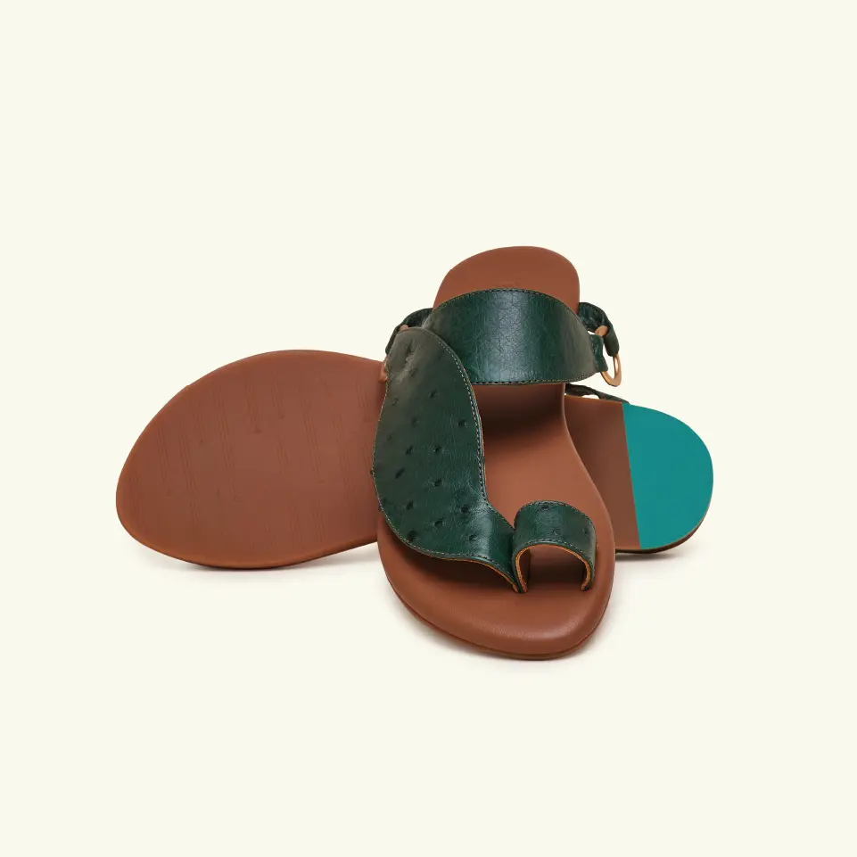 Stylish Flat Sandals for Women in Premium Cow Leather