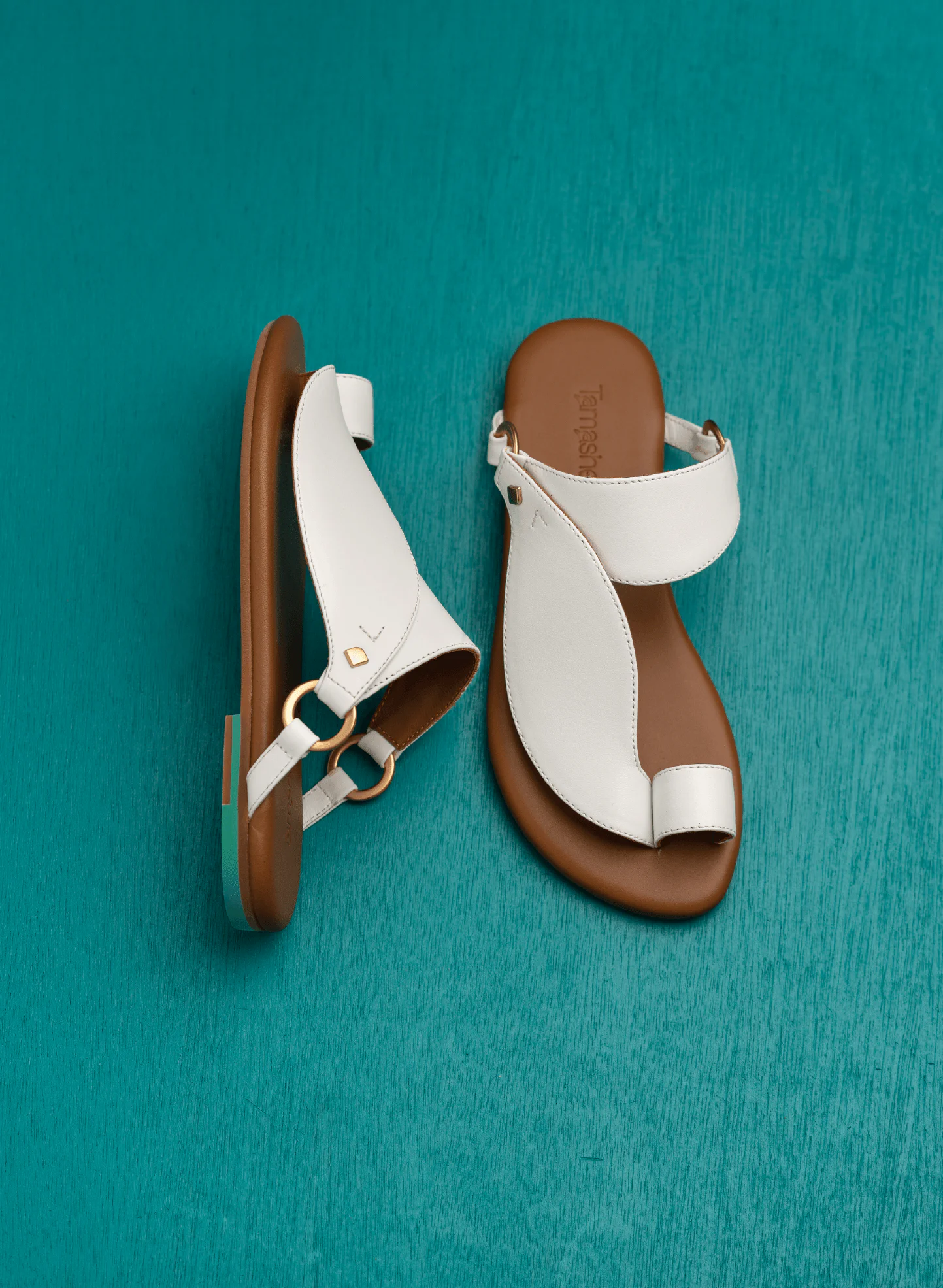 Tamashee White women sandals leather design