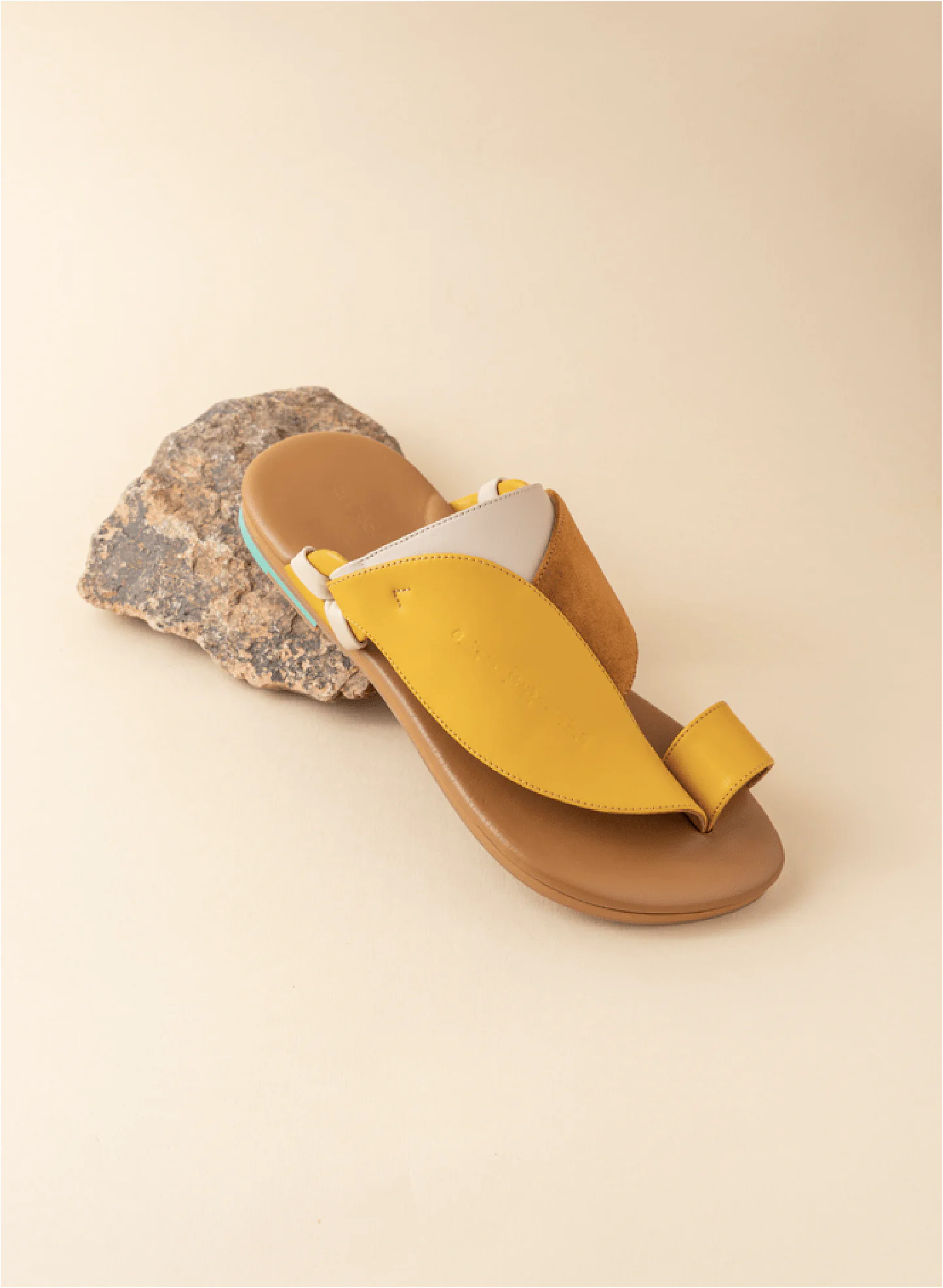 Tamashee Samh sandals for men with flat design
