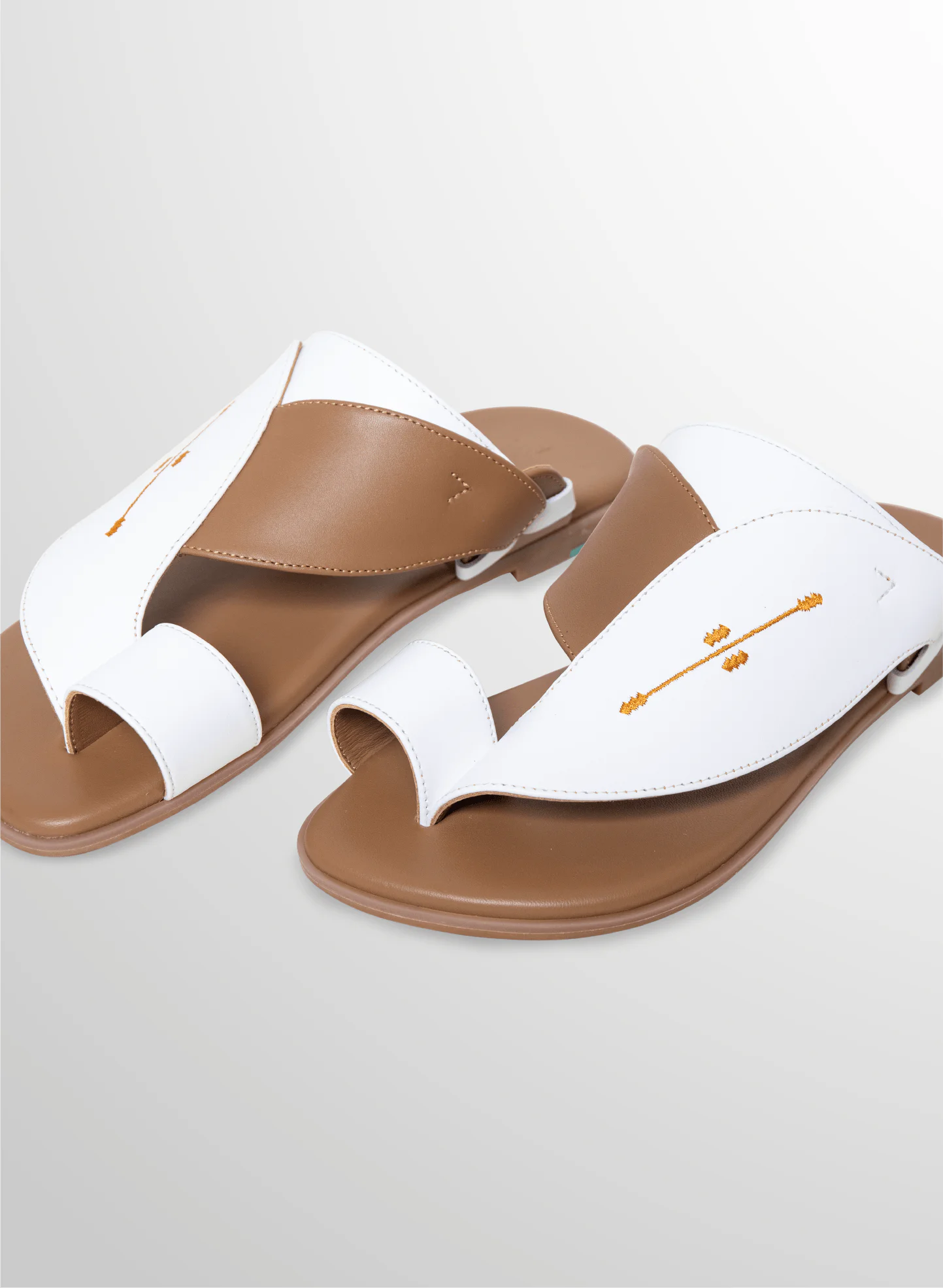 Tamashee Arabic sandals UAE