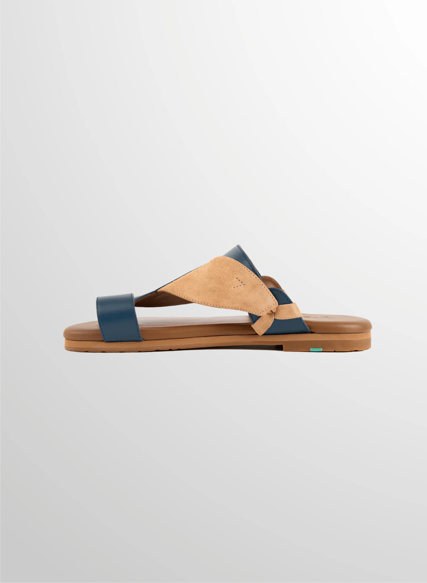 Comfertable Qubaia Arabic Sandals for Men